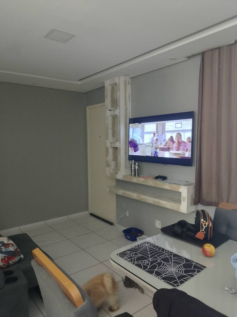 Apartamento com 2 dormitórios à venda, 55 m² por R$ 180.000,00 - Vila das Flores - Betim/MG
